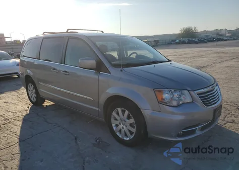 2016 Chrysler Town-Count from USA, damaged, VIN 2C4RC1BG2GR259832